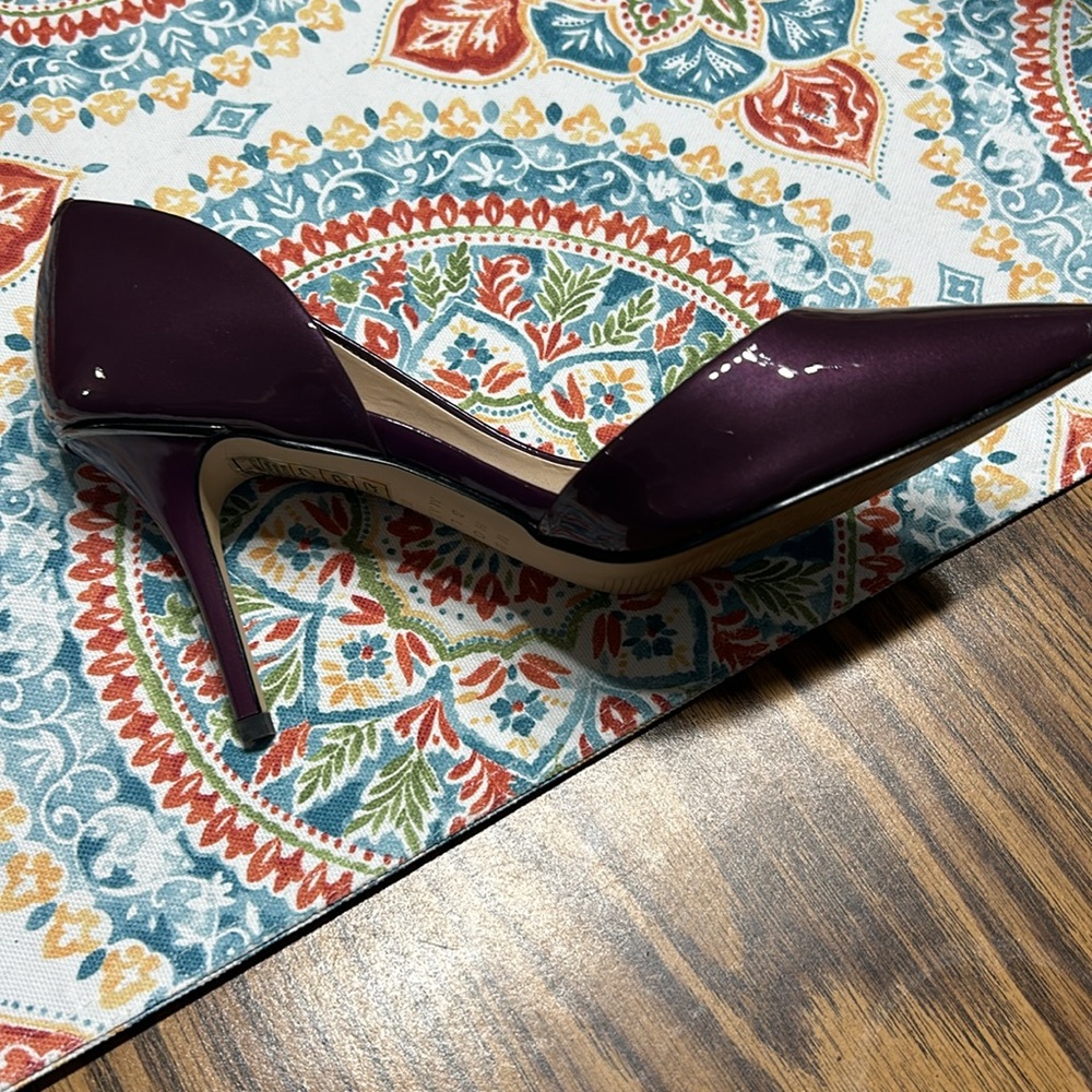 Purple iridescent pumps. Size 6.5 - Picture 2 of 4